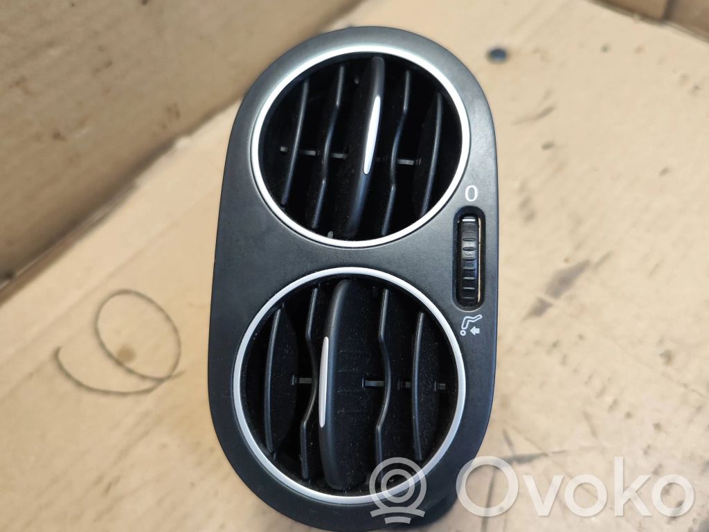 Volkswagen Golf Plus Boczna kratka nawiewu deski rozdzielczej 