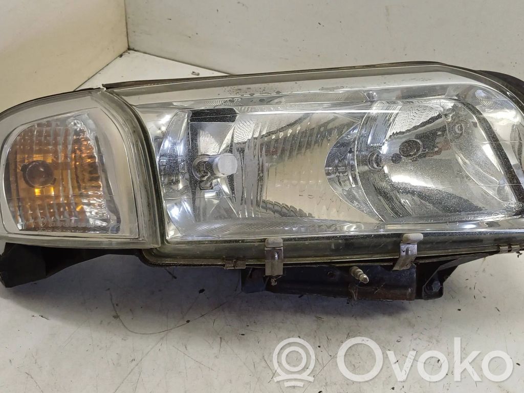 Volvo S80 Headlight/headlamp 