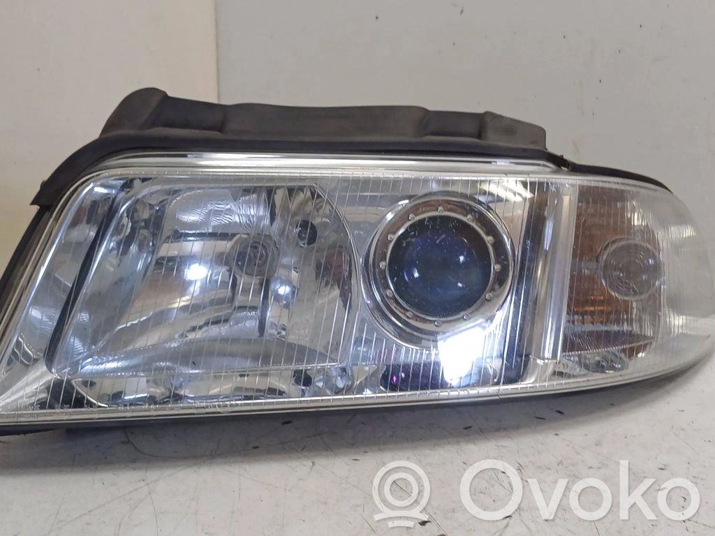 Audi A4 S4 B5 8D Scheinwerfer 