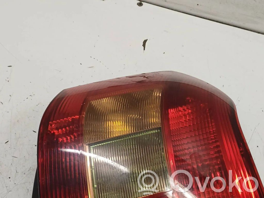Toyota Corolla E120 E130 Luz trasera/de freno 