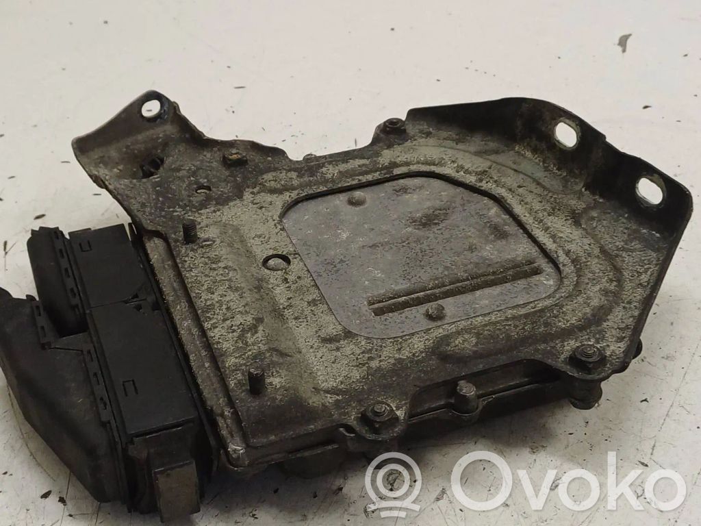Mitsubishi Colt Engine control unit/module 
