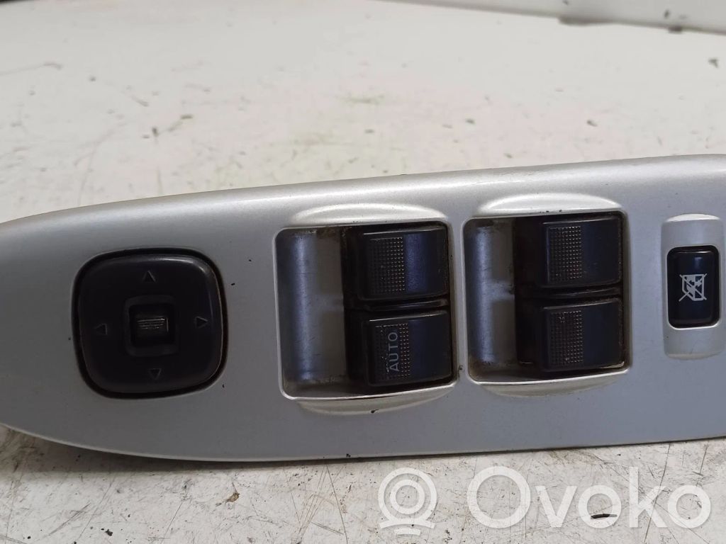 Mazda Premacy Electric window control switch 