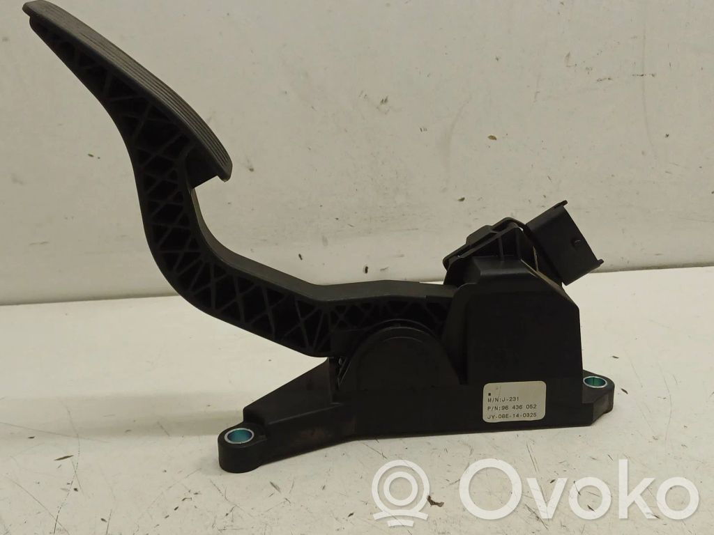Chevrolet Lacetti Accelerator throttle pedal 