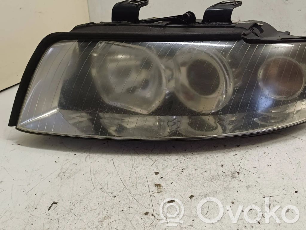 Audi A4 S4 B6 8E 8H Scheinwerfer 