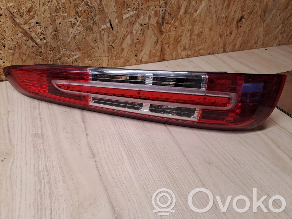 Ford C-MAX I Rear/tail lights 