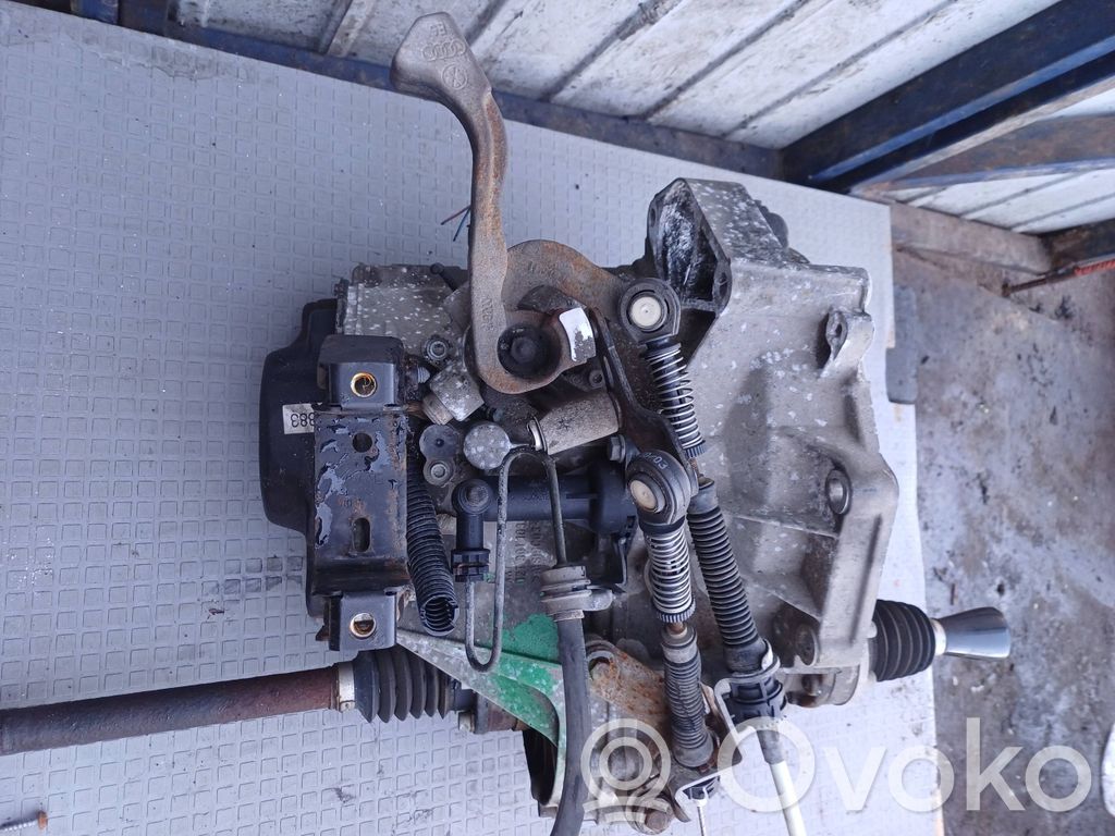 Volkswagen Golf V Manualna 5-biegowa skrzynia biegów 