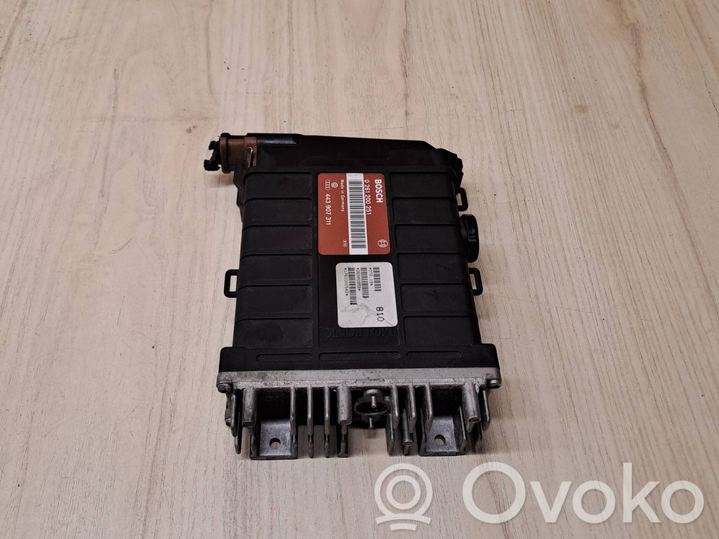 Engine control unit/module   443907311,0261200251,26SA0959