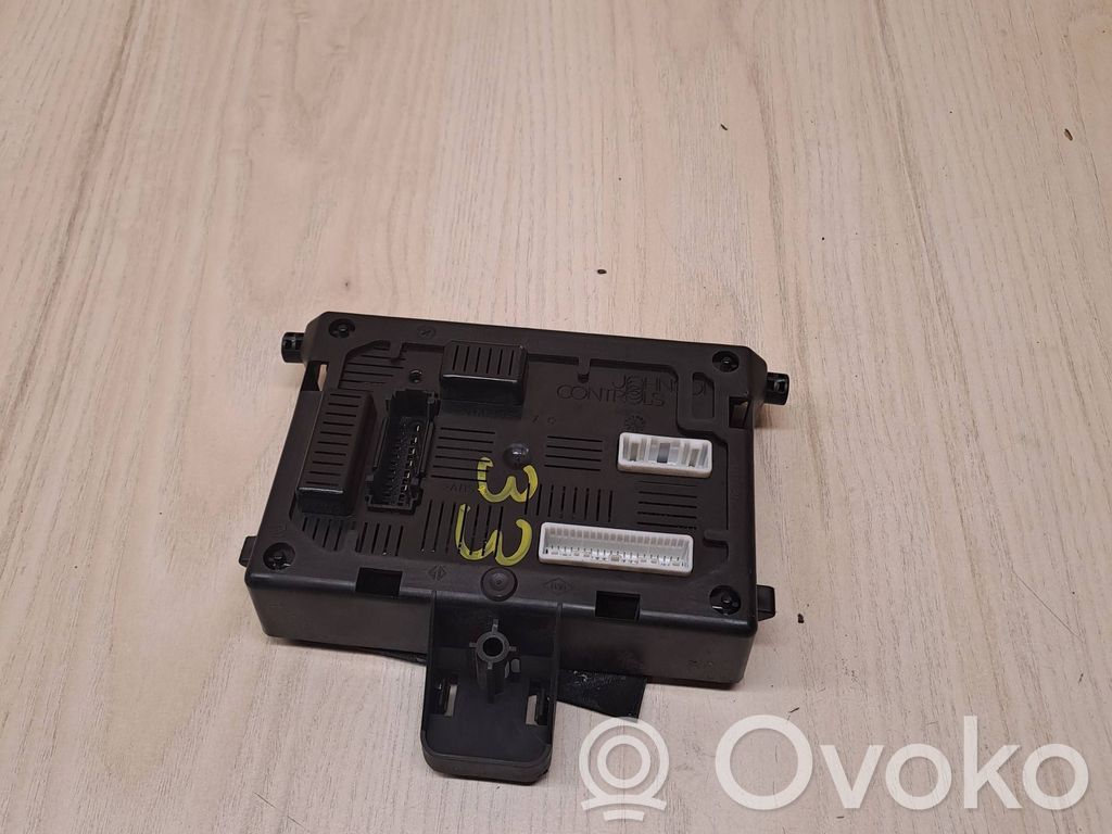 Renault Clio III Módulo de confort/conveniencia 