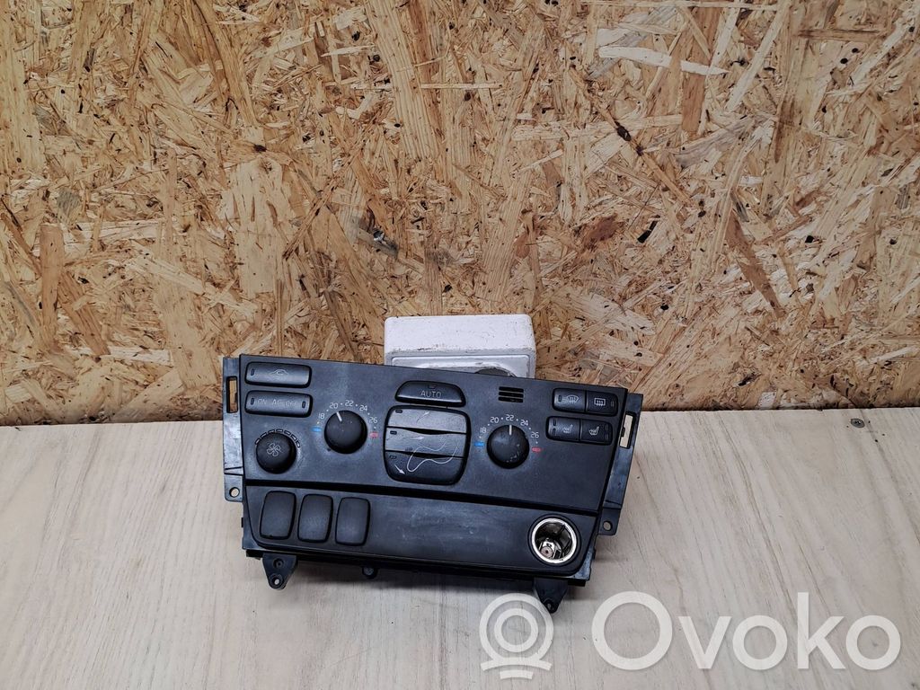 Volvo XC70 Climate control unit 
