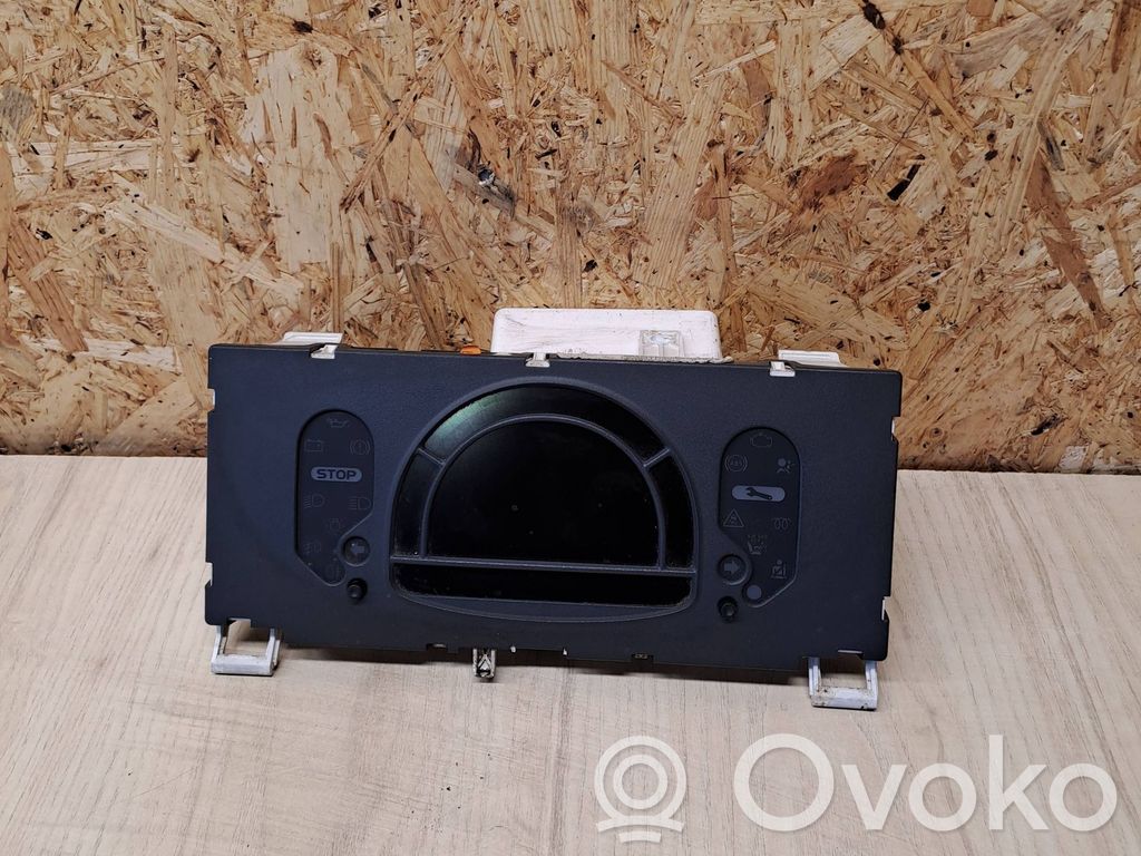 Renault Modus Speedometer (instrument cluster) 