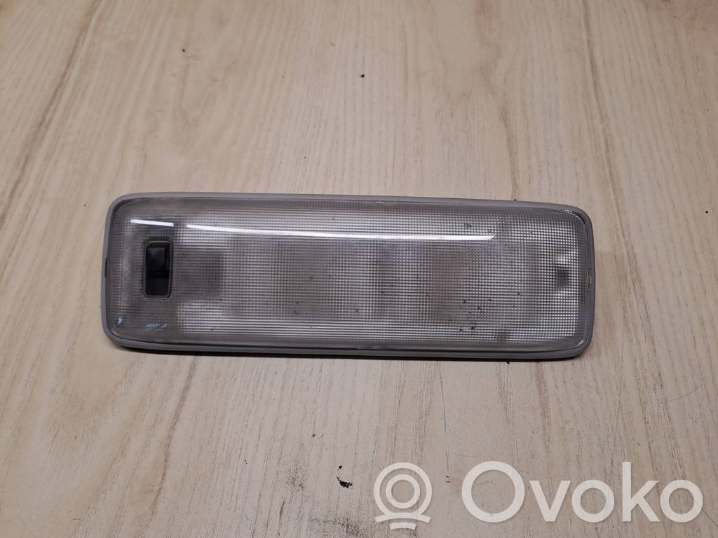 Mazda MPV Luz del asiento trasero 