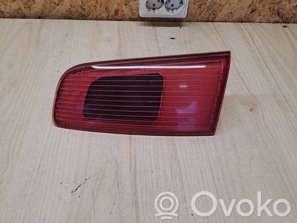 Mazda 2 Takaluukun takavalot 