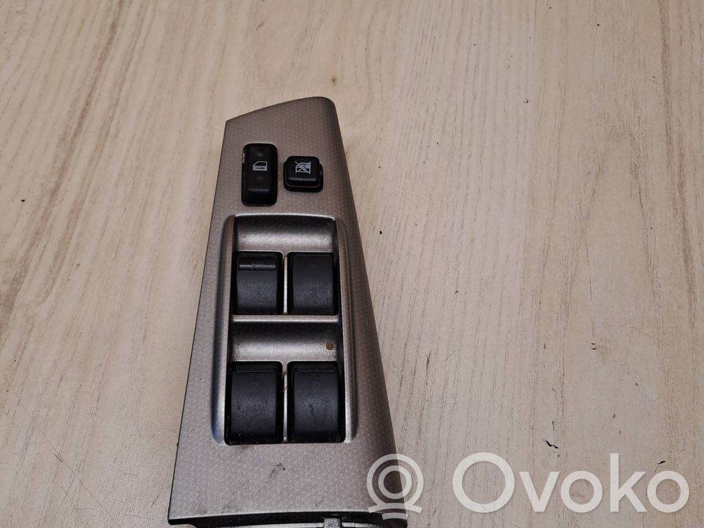 Toyota Corolla E120 E130 Electric window control switch 