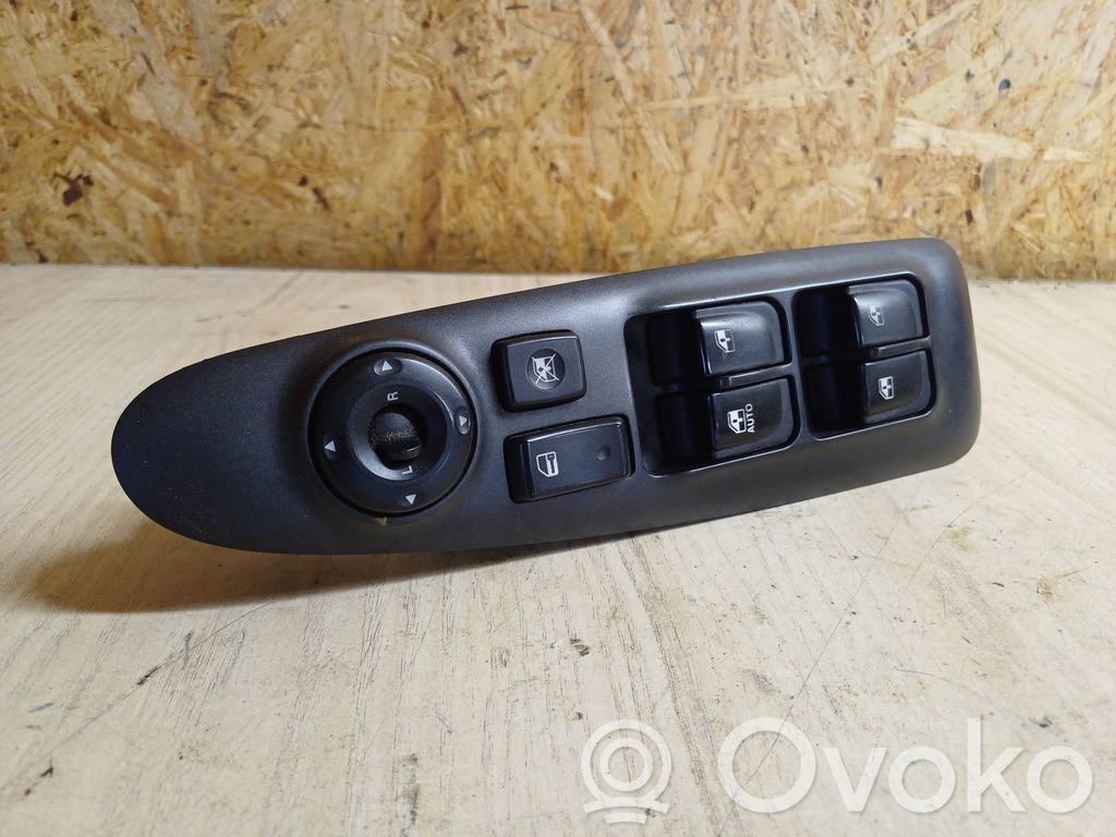 KIA Magentis Electric window control switch 