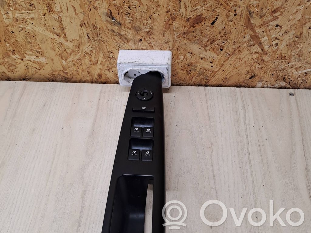 KIA Ceed Electric window control switch 