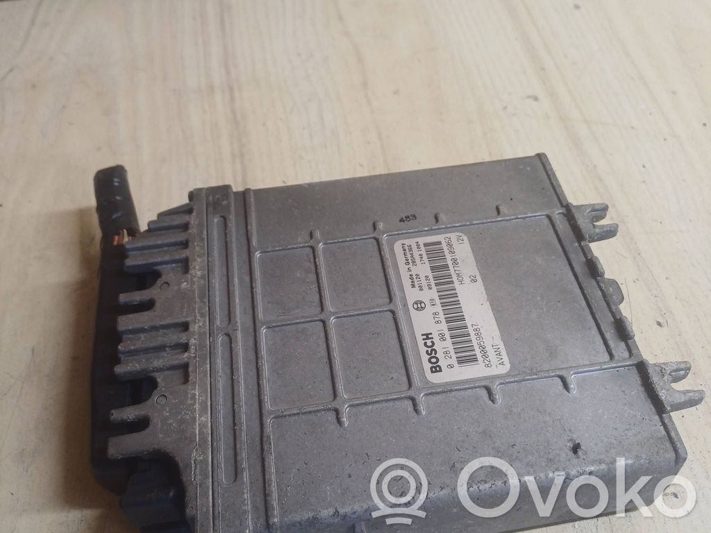 Renault Clio III Engine control unit/module 