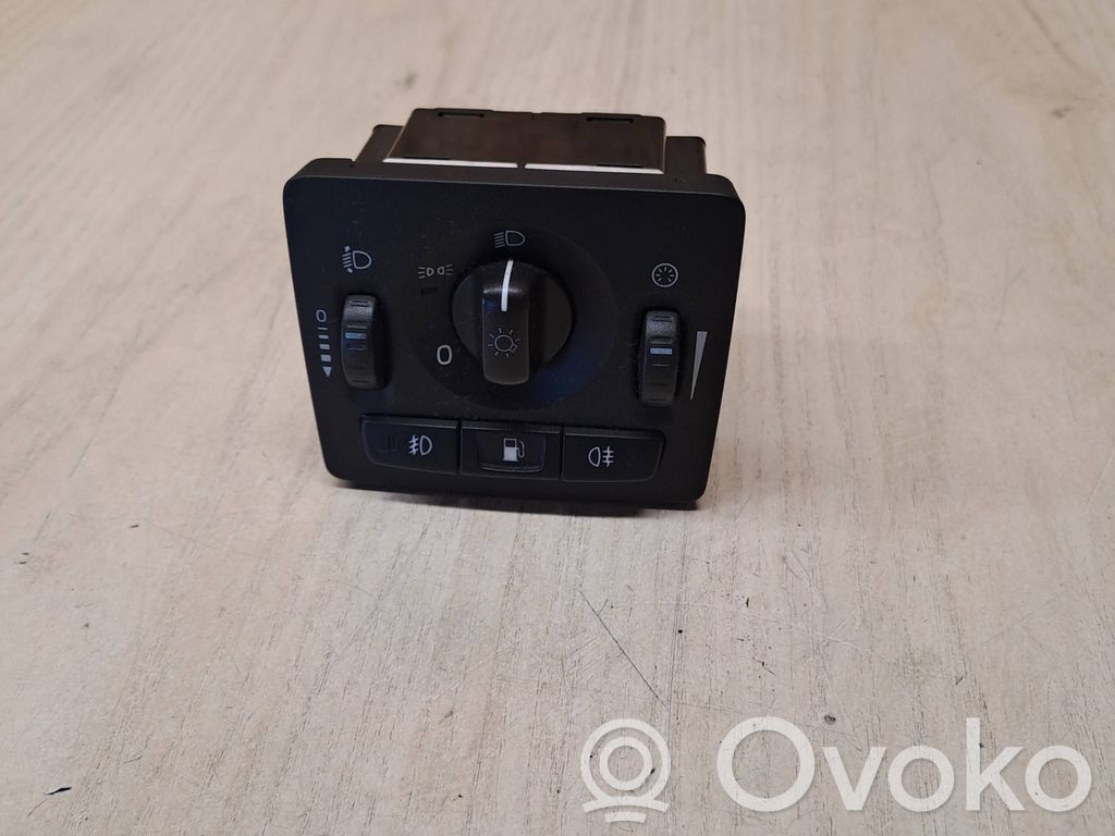Light switch   19206,04W34T,30669736