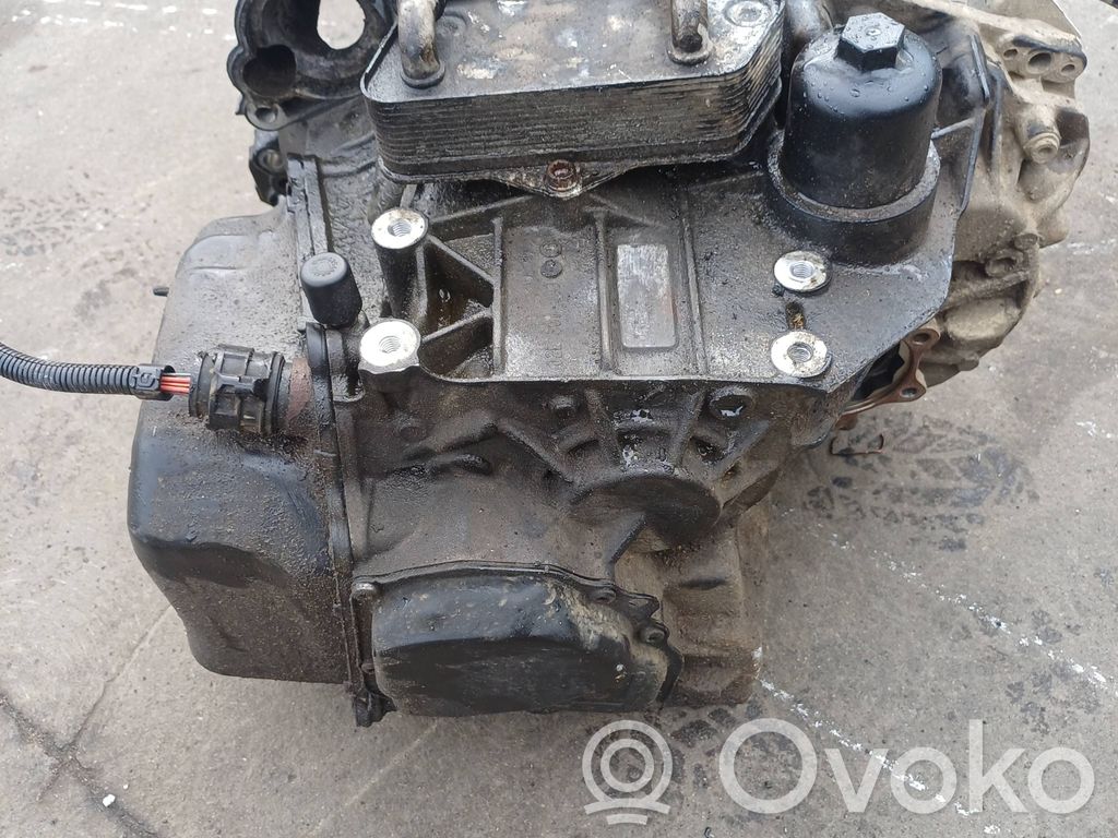 Volkswagen PASSAT B6 Automatic gearbox 
