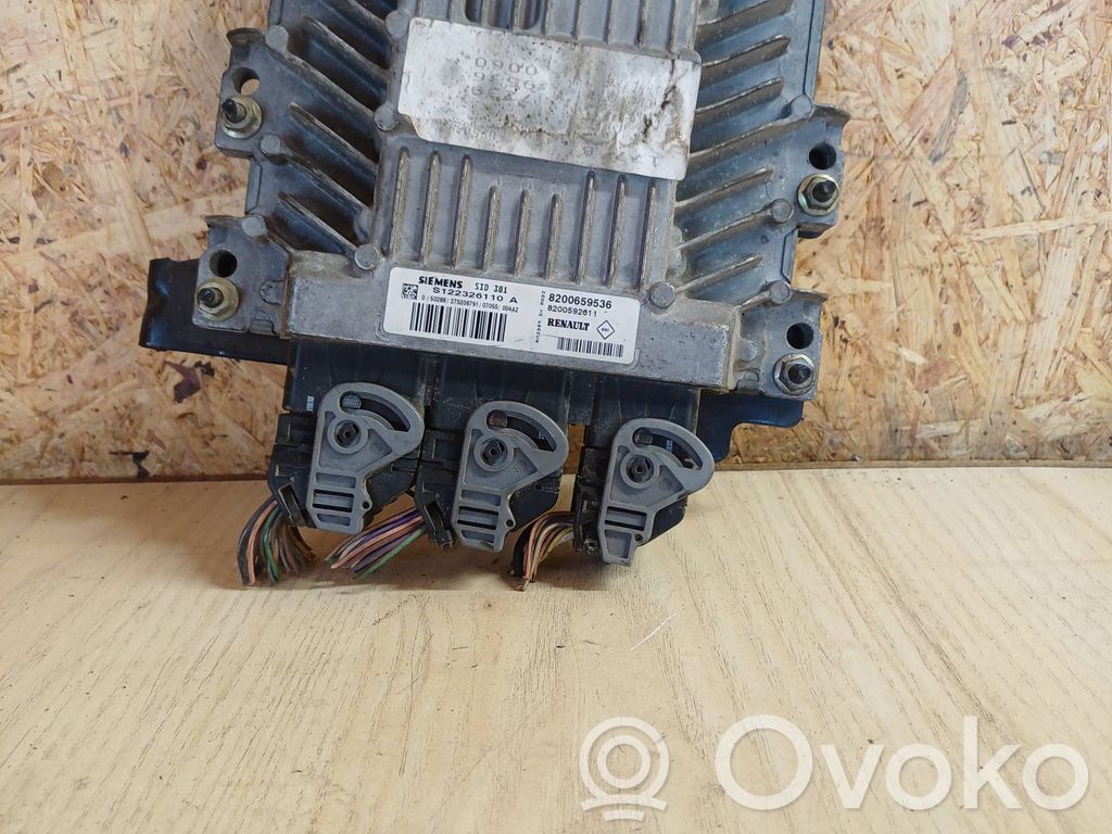 Renault Megane II Engine control unit/module 