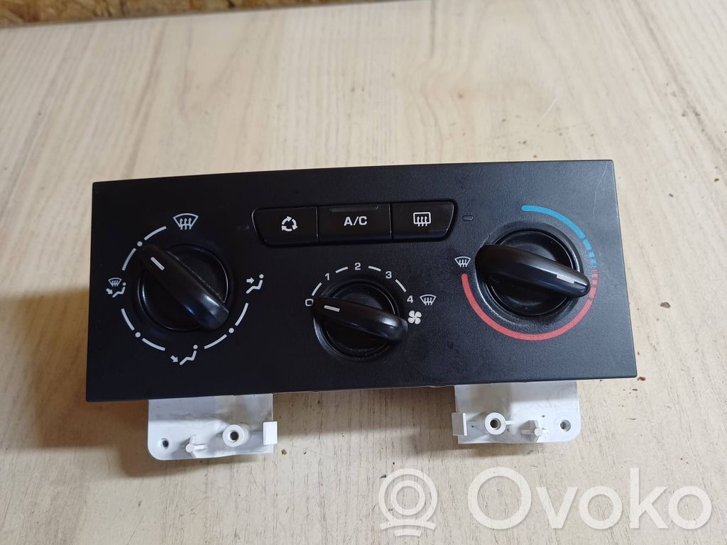 Citroen C4 I Climate control unit 
