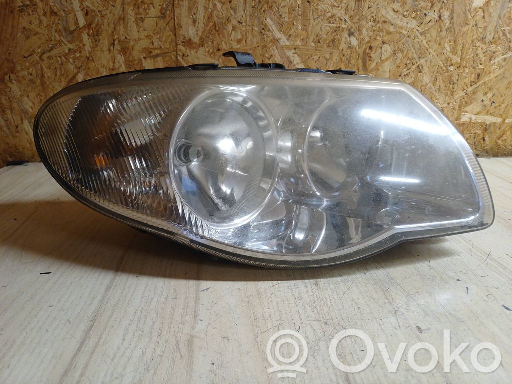 Chrysler Voyager Headlight/headlamp 