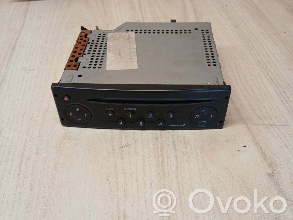 Renault Laguna II Panel / Radioodtwarzacz CD/DVD/GPS 