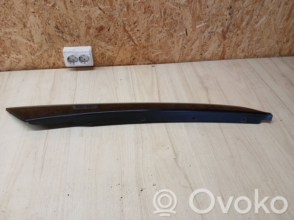 Skoda Fabia Mk2 (5J) Windshield trim 