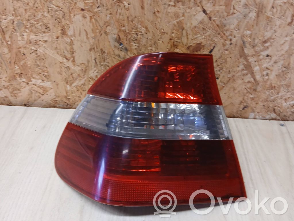 Rear/tail lights   115946B