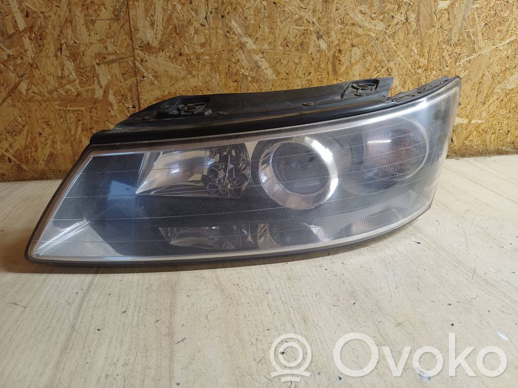 Headlight/headlamp   E132000