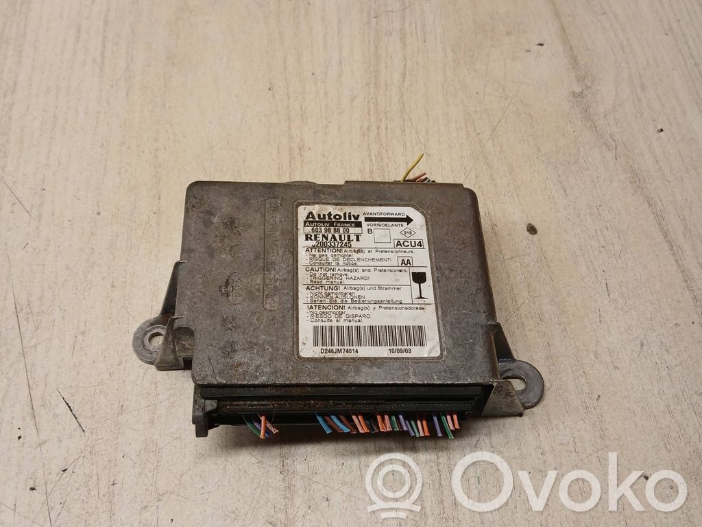 Renault Megane II Airbag control unit/module 