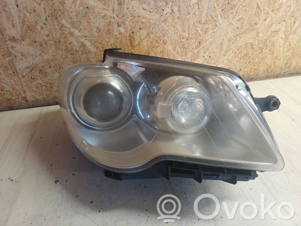Volkswagen Touran I Lampa przednia 