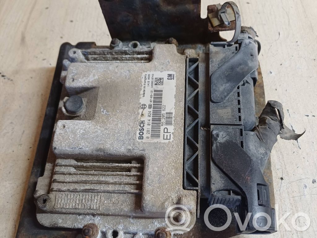 Engine control unit/module   0281014024,55205622,1039S18743