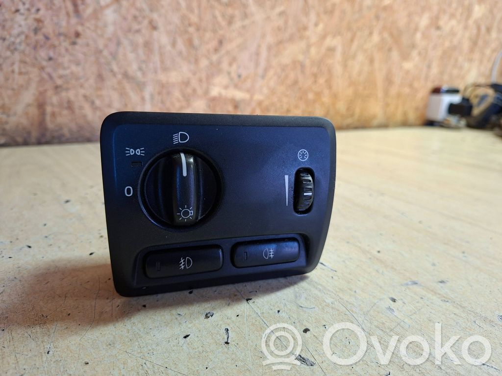 Volvo S60 Light switch 
