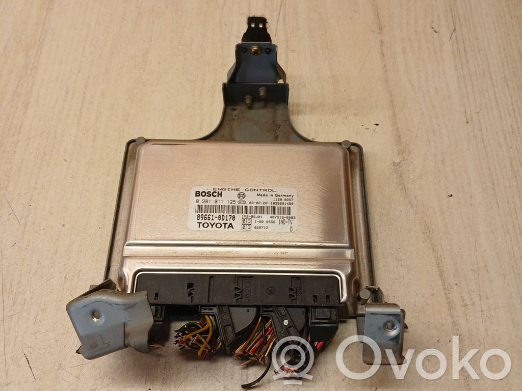 Toyota Yaris Verso Engine control unit/module 