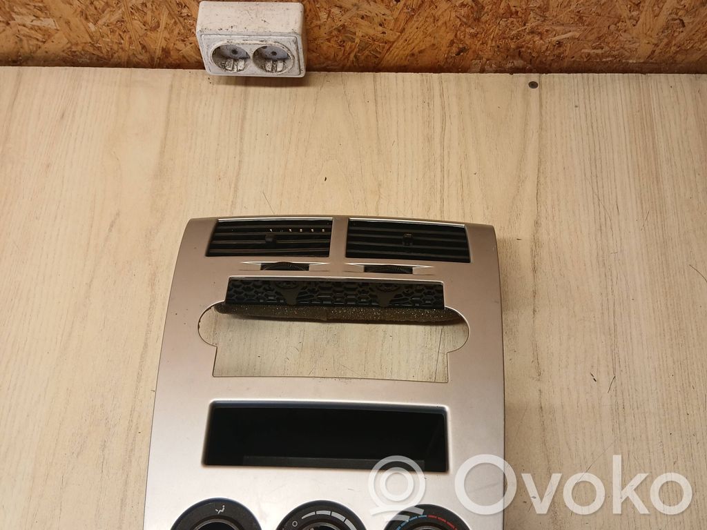 Dodge Caliber Climate control unit 