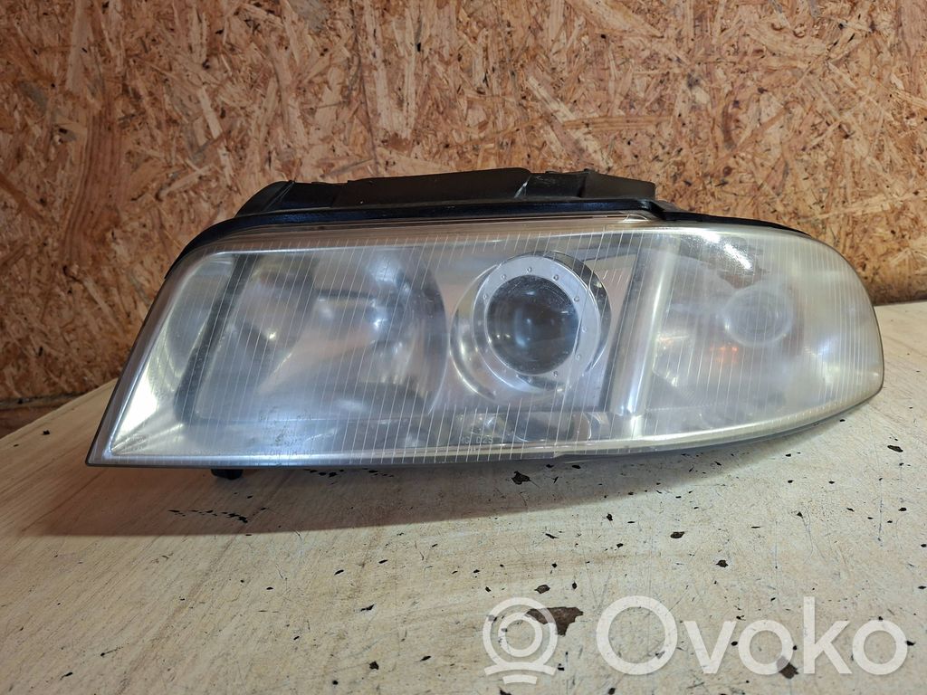 Audi A4 S4 B5 8D Scheinwerfer 