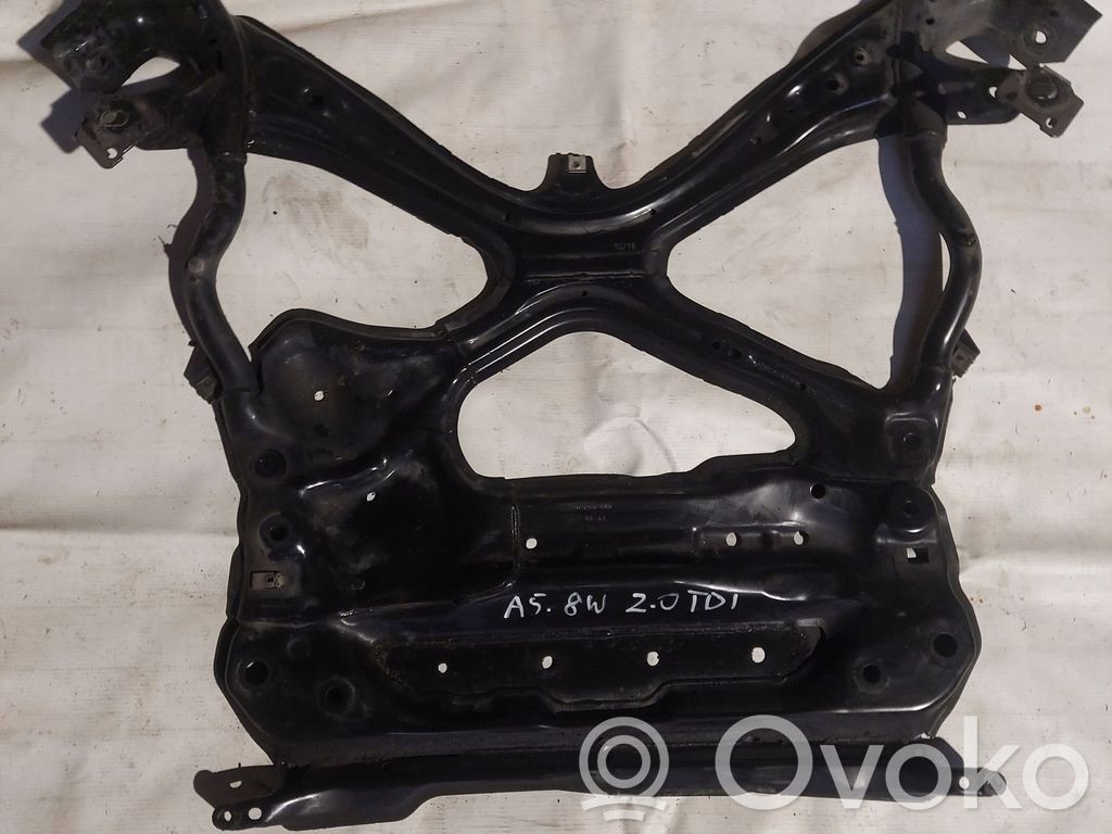 Audi A4 S4 B9 Etuapurunko 