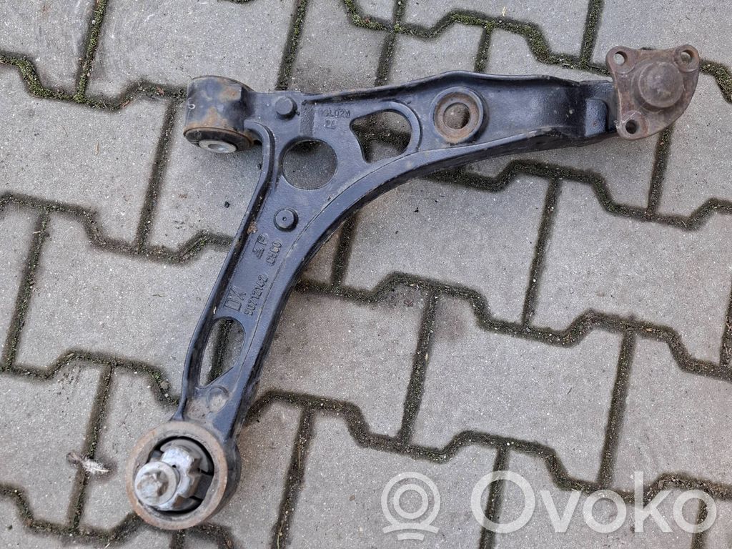 Citroen Jumper Priekinė svirtis 