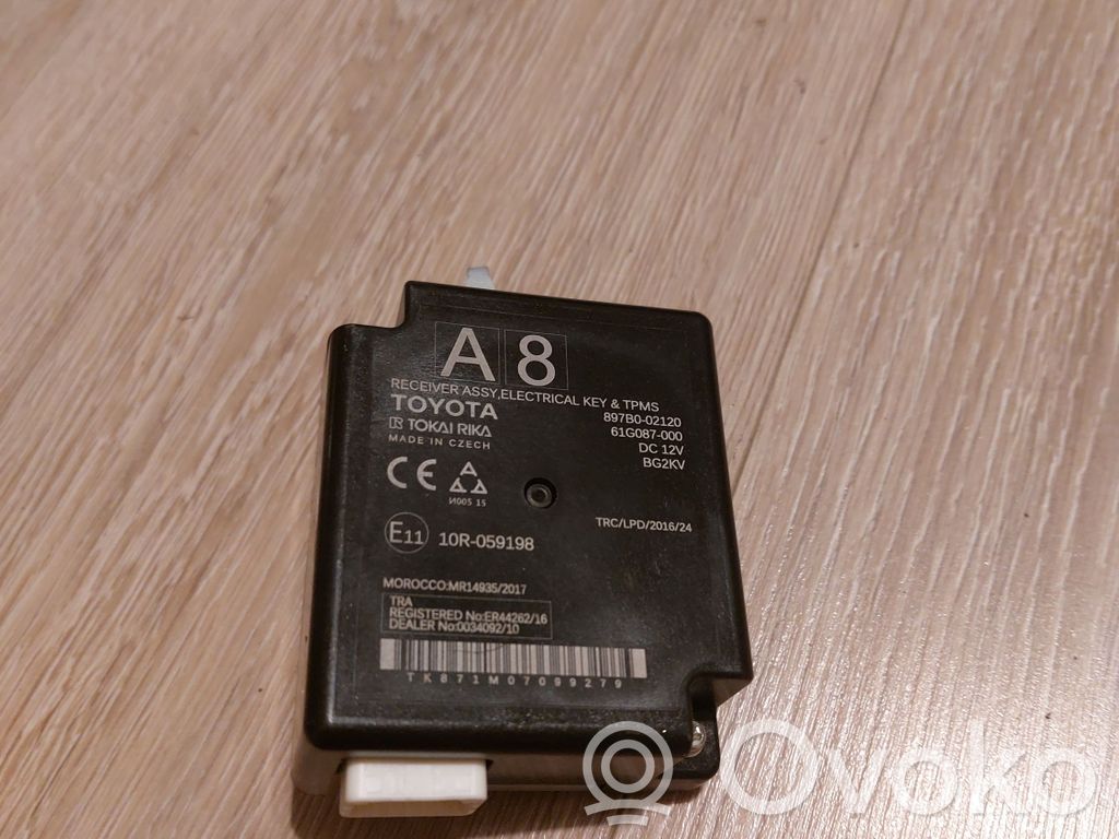 Toyota Corolla E210 E21 Door central lock control unit/module 