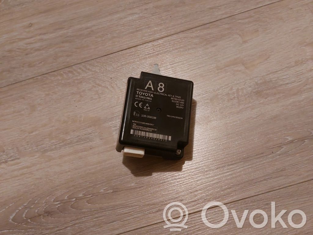 Toyota Corolla E210 E21 Door central lock control unit/module 