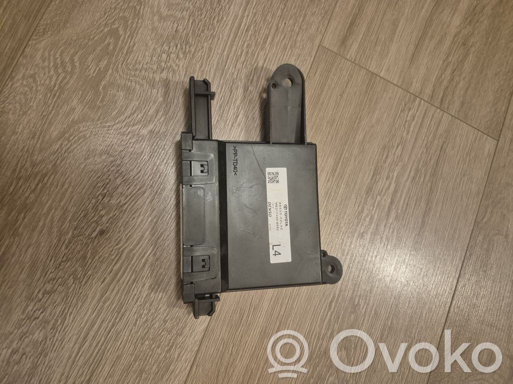 Toyota Corolla E210 E21 Climate control unit 