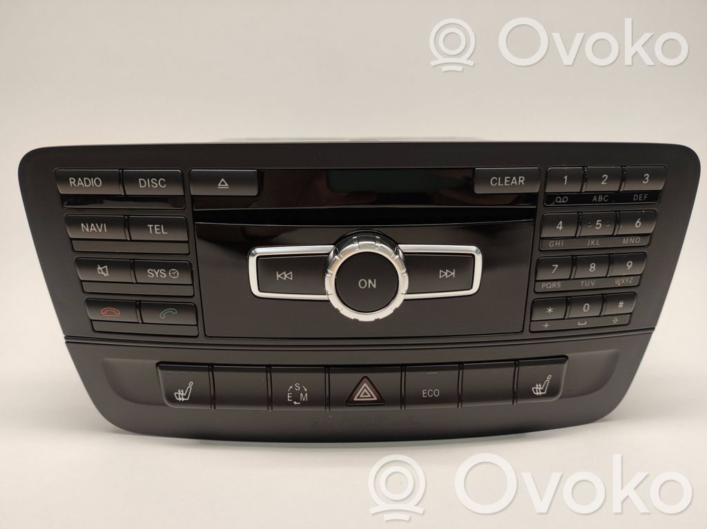 Mercedes-Benz A W176 Panel / Radioodtwarzacz CD/DVD/GPS 