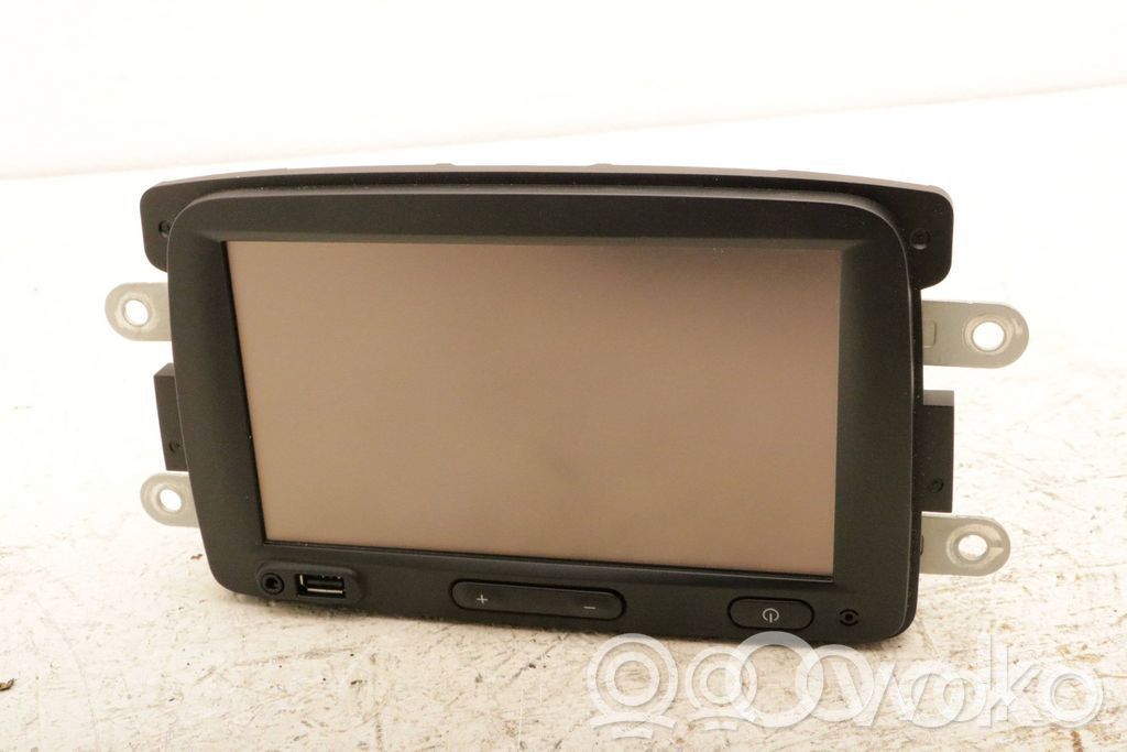 Renault Captur Radio/CD/DVD/GPS head unit 