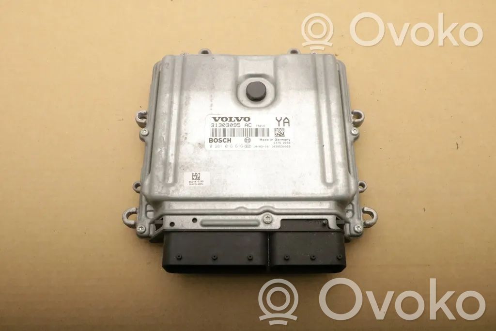 Volvo V70 Engine control unit/module 