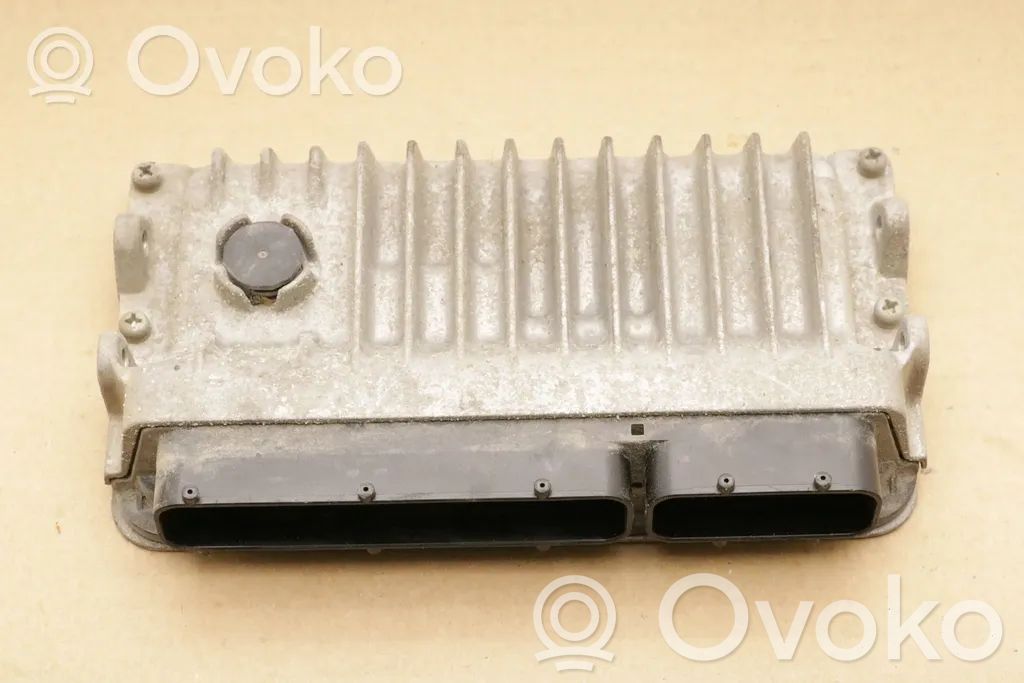 Toyota Yaris Engine control unit/module 