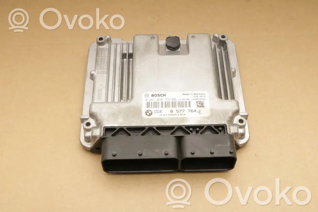 BMW 5 F10 F11 Engine control unit/module 