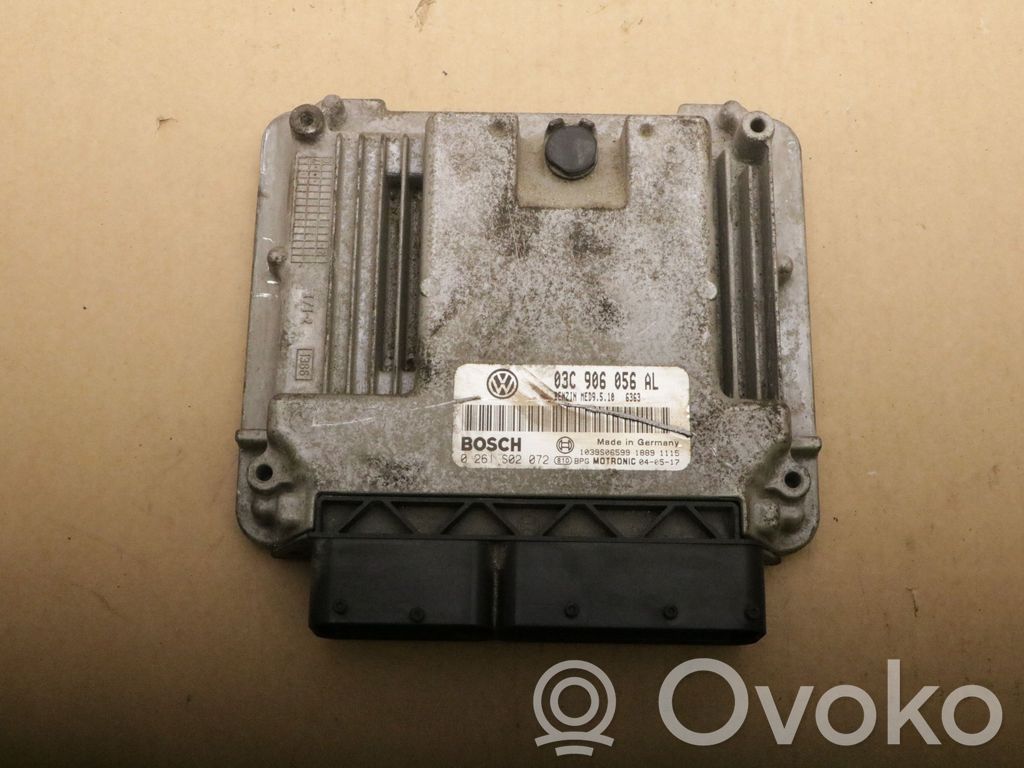 Volkswagen Golf V Engine control unit/module 
