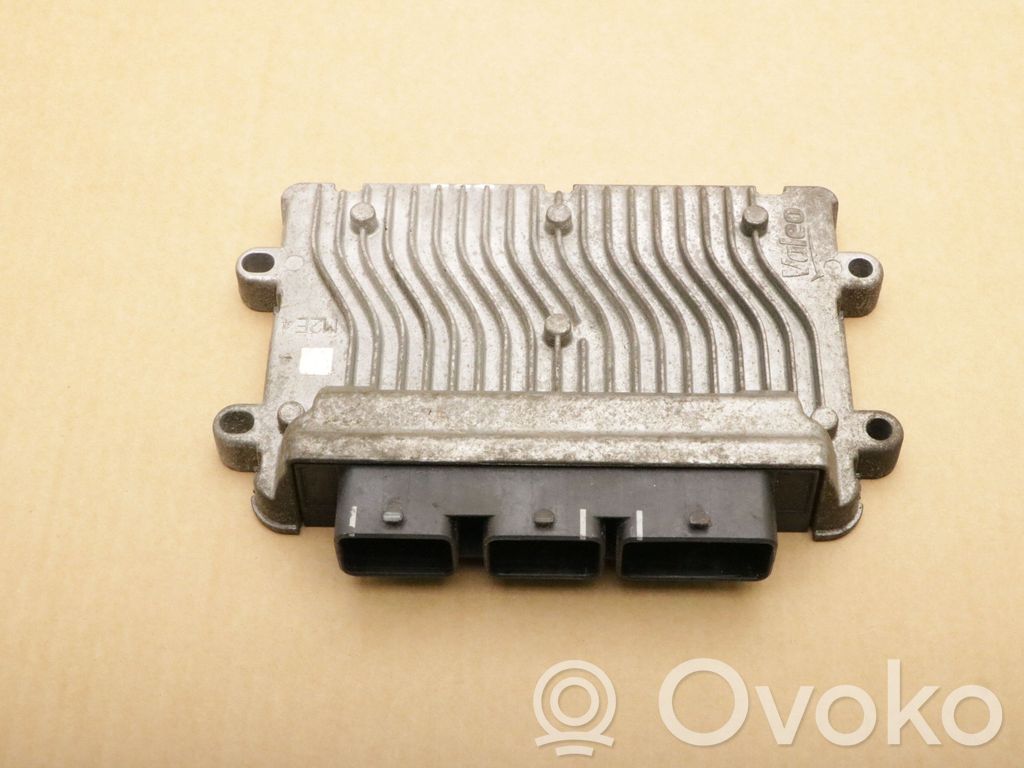 Peugeot 1007 Engine control unit/module 
