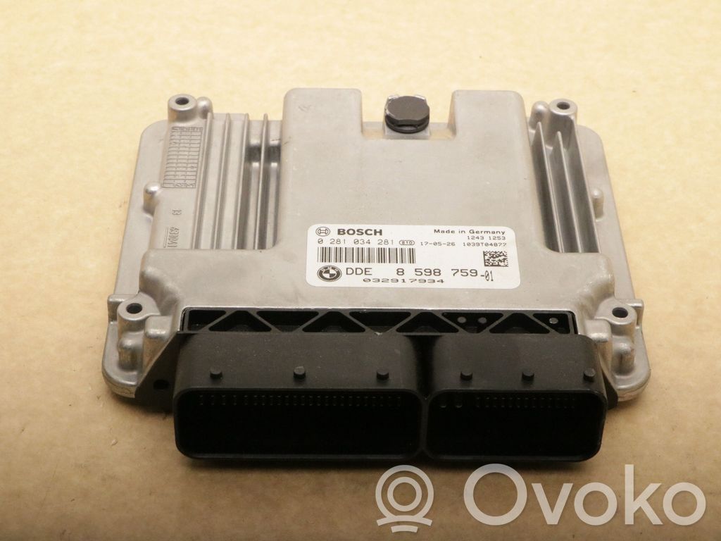 BMW 1 F20 F21 Engine control unit/module 