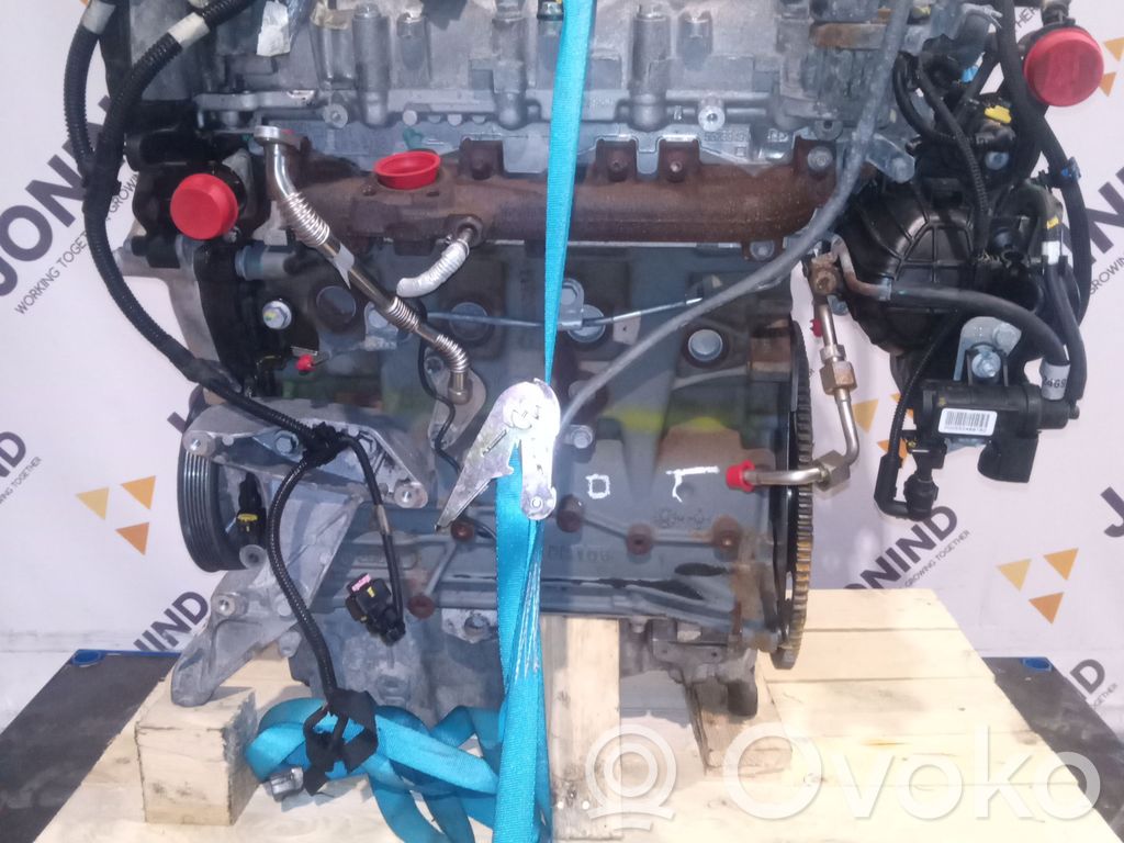 Jeep Cherokee Двигатель 